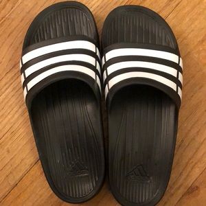 Adidas slides